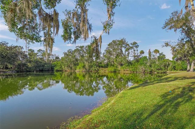 9003 63RD AVENUE DRIVE E, Bradenton, FL 34202