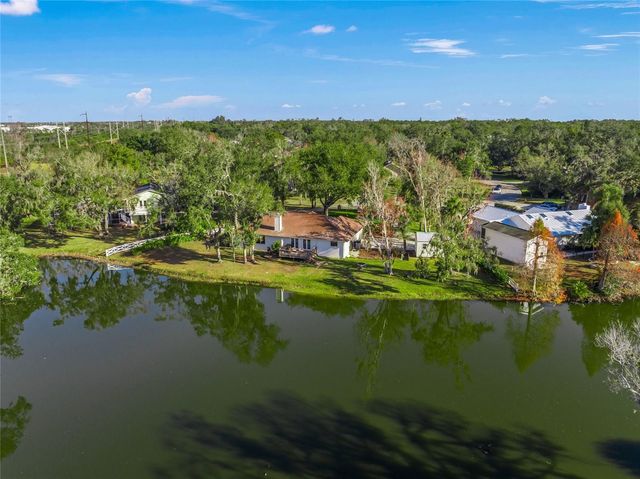 9003 63RD AVENUE DRIVE E, Bradenton, FL 34202