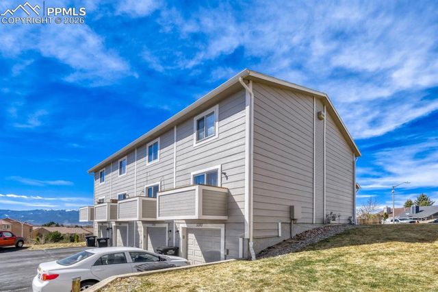 5315 Solar Ridge Drive, Colorado Springs, CO 80917