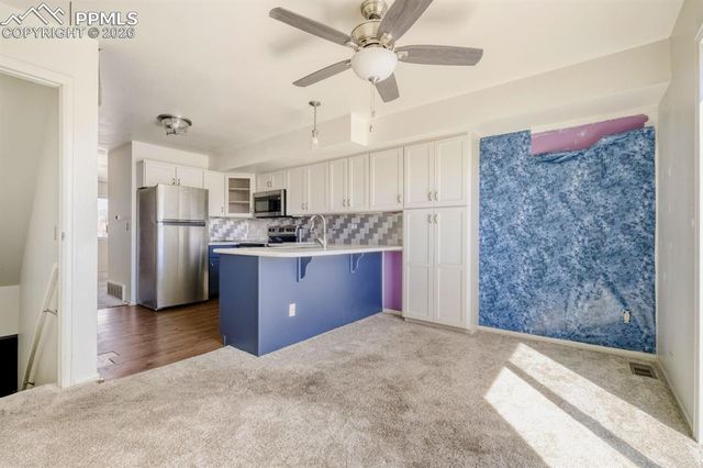 5315 Solar Ridge Drive, Colorado Springs, CO 80917