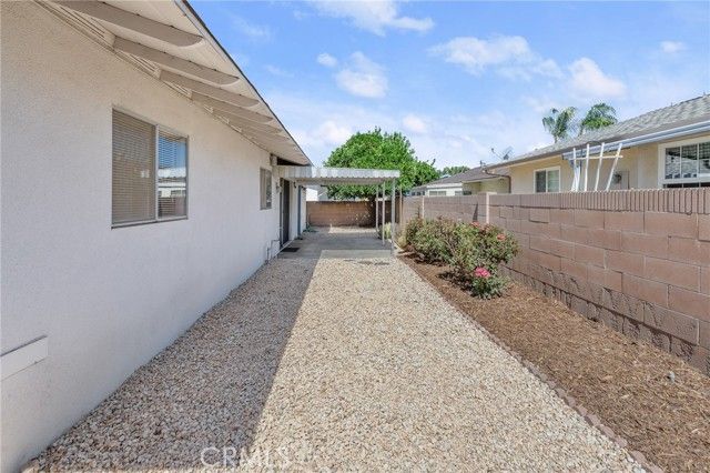 1560 Sandlewood Drive, Hemet, CA 92543