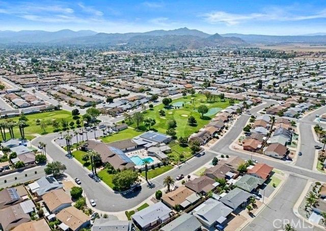 1560 Sandlewood Drive, Hemet, CA 92543