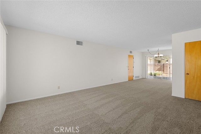 1560 Sandlewood Drive, Hemet, CA 92543