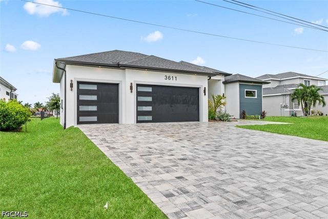3611 SW 4th LN, Cape Coral, FL 33991