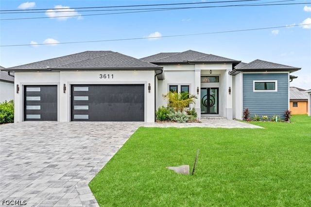 3611 SW 4th LN, Cape Coral, FL 33991
