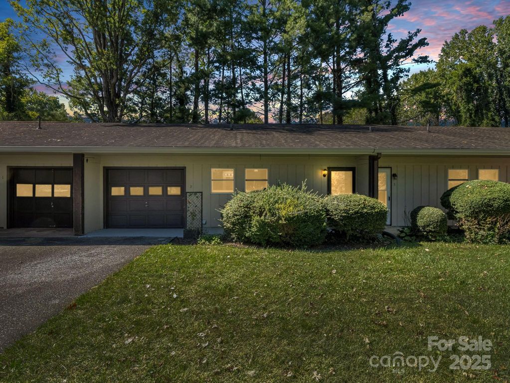605 Hebron Road, Hendersonville, NC 28739