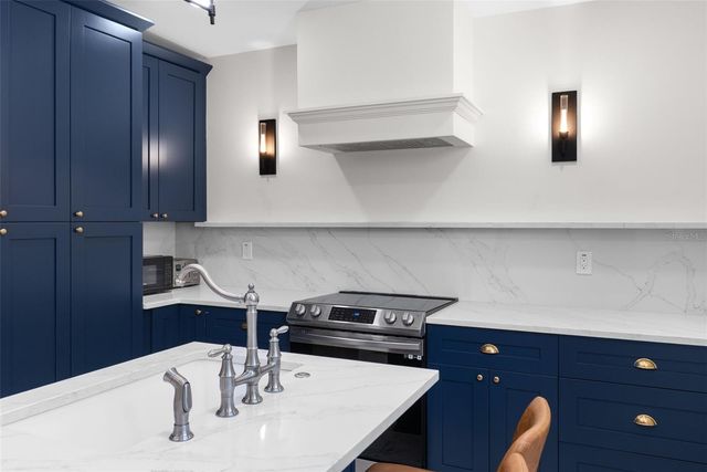 4501 N HIGHLAND AVENUE, Tampa, FL 33603