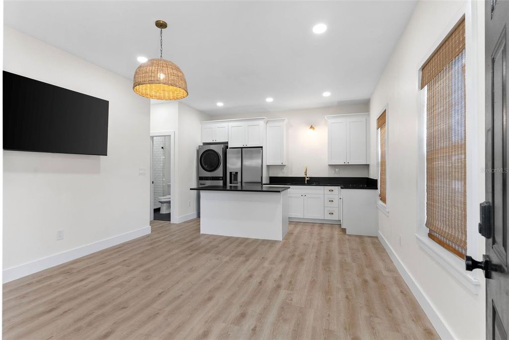 Image 25 of property listing at 4501 N HIGHLAND AVENUE, Tampa, FL 33603