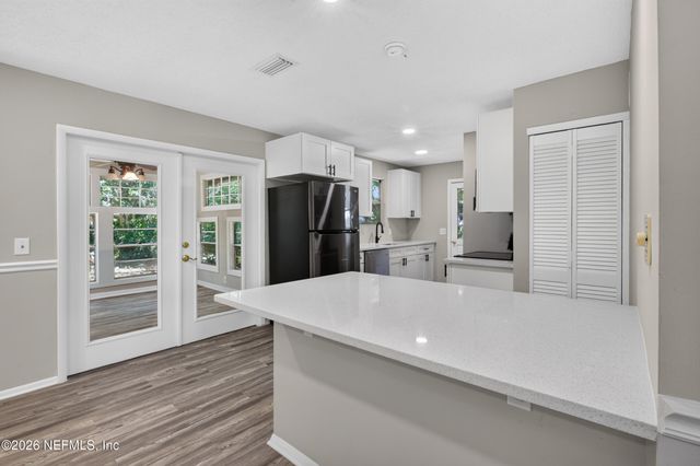 417 S PINE Avenue, Green Cove Springs, FL 32043