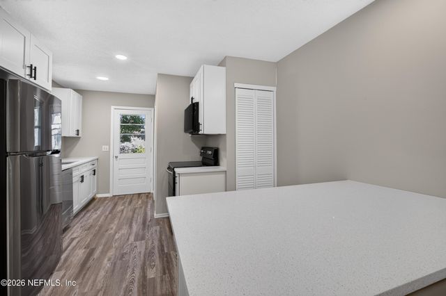 417 S PINE Avenue, Green Cove Springs, FL 32043