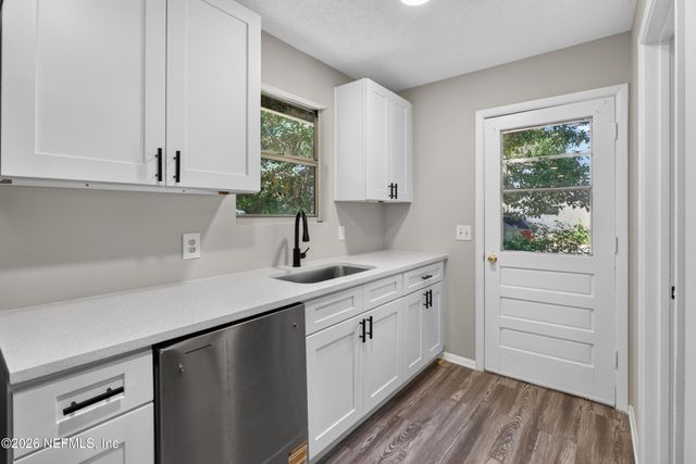 417 S PINE Avenue, Green Cove Springs, FL 32043