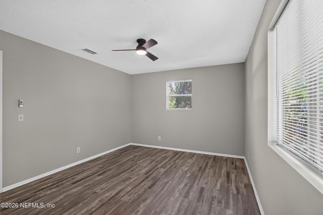 417 S PINE Avenue, Green Cove Springs, FL 32043