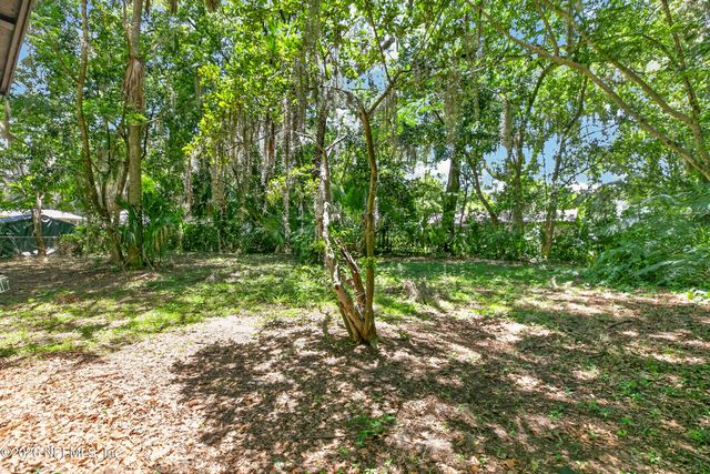 417 S PINE Avenue, Green Cove Springs, FL 32043