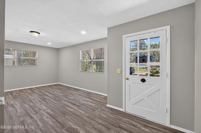 417 S PINE Avenue, Green Cove Springs, FL 32043
