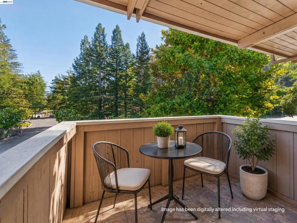 Image 16 of property listing at 2133 Donald Dr 18, Moraga, CA 94556