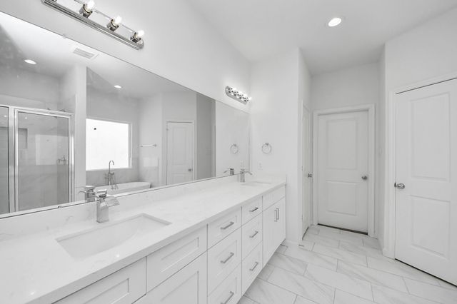 4012 Mckinley Street, Houston, TX 77051