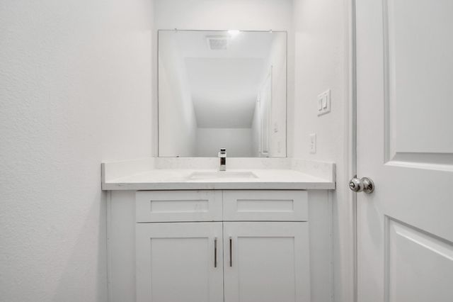 4012 Mckinley Street, Houston, TX 77051