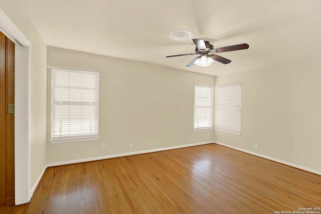 383 Nash Blvd, San Antonio, TX 78223