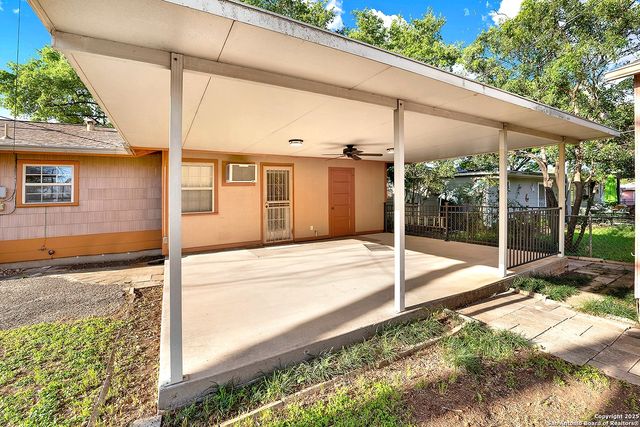 383 Nash Blvd, San Antonio, TX 78223