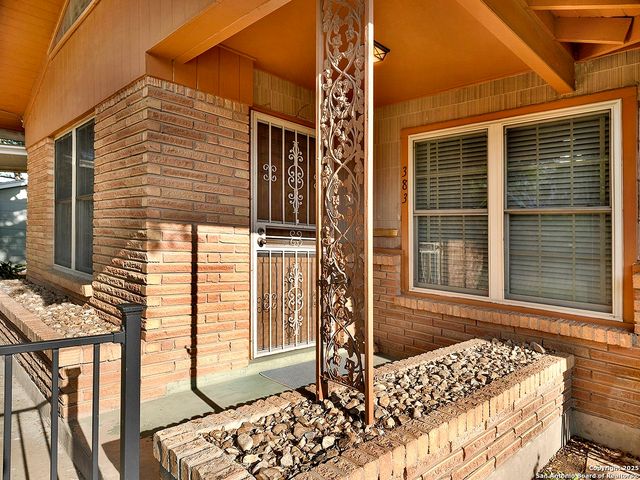 383 Nash Blvd, San Antonio, TX 78223