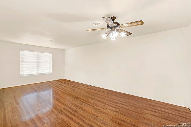 383 Nash Blvd, San Antonio, TX 78223