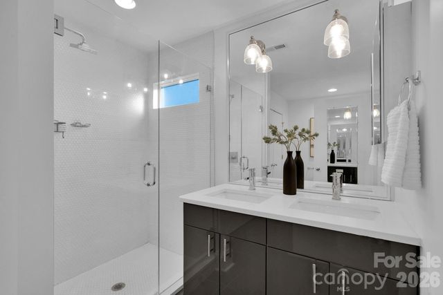 2926 Palm Avenue, Charlotte, NC 28205