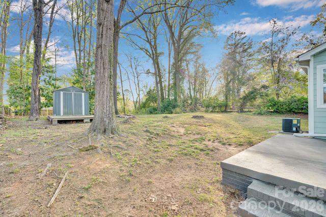 2926 Palm Avenue, Charlotte, NC 28205