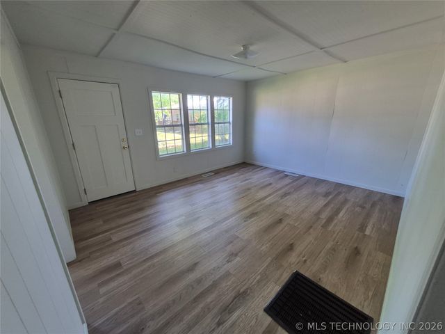 422 S Locke Street, Pryor, OK 74361