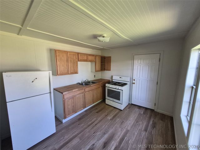 422 S Locke Street, Pryor, OK 74361