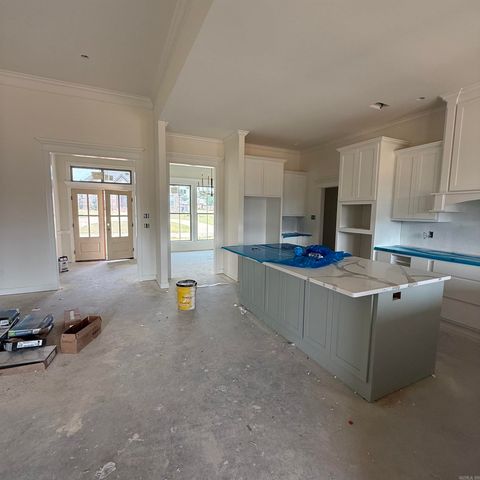 1501 Milligan Drive, Maumelle, AR 72113