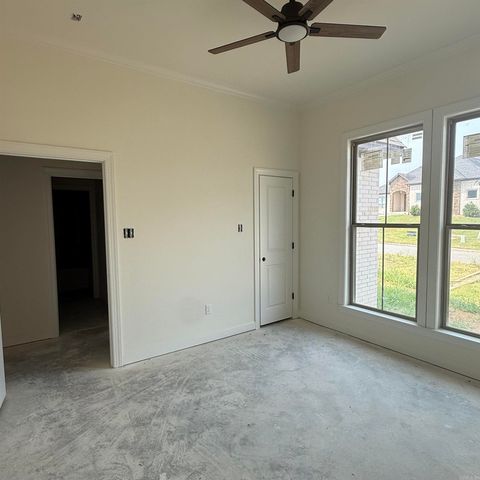 1501 Milligan Drive, Maumelle, AR 72113