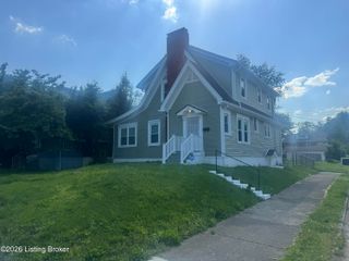 300 Glendora Ave, Louisville, KY 40212