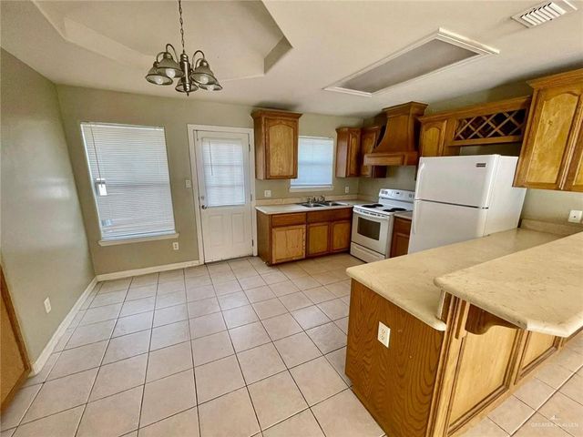 2305 N Dahlia Street 2, Pharr, TX 78577