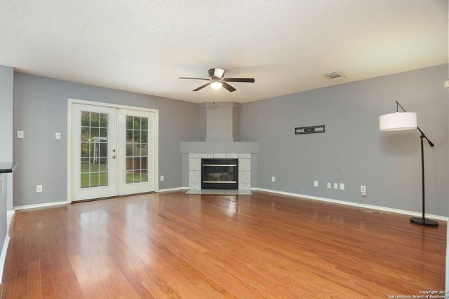 2558 Ashley Oak Dr, Schertz, TX 78154