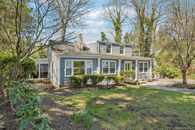1 Prospect Drive N, Huntington, NY 11746