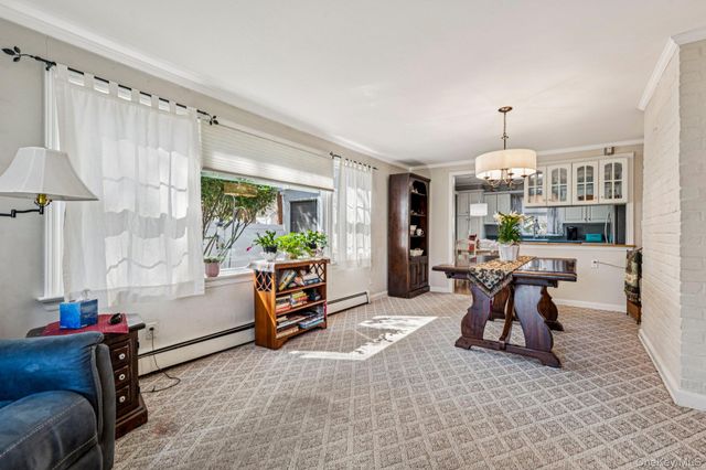 1 Prospect Drive N, Huntington, NY 11746