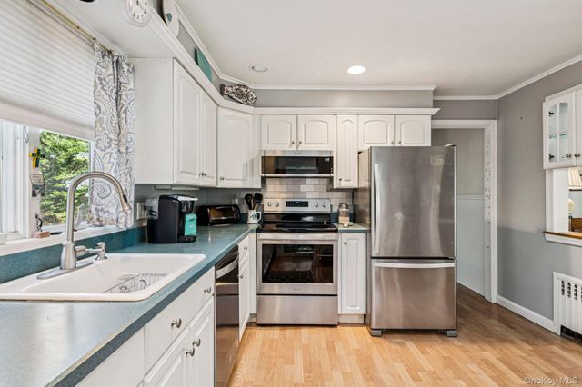 1 Prospect Drive N, Huntington, NY 11746