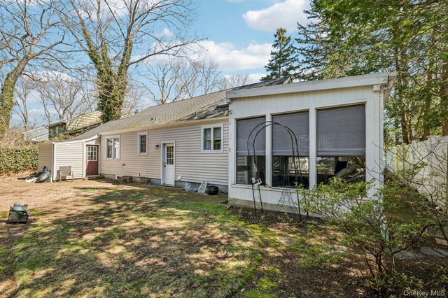 1 Prospect Drive N, Huntington, NY 11746