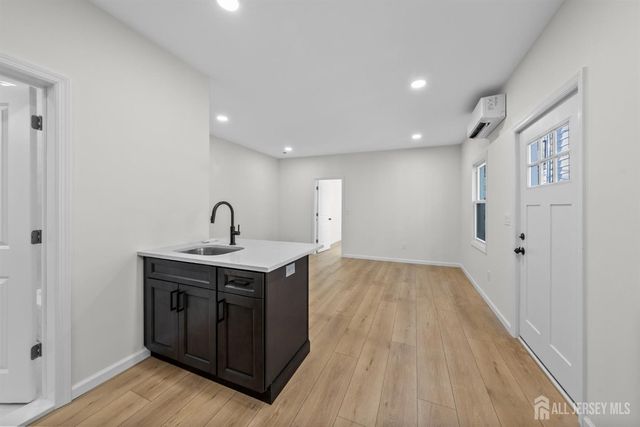 33 Obert Street, South River, NJ 08882