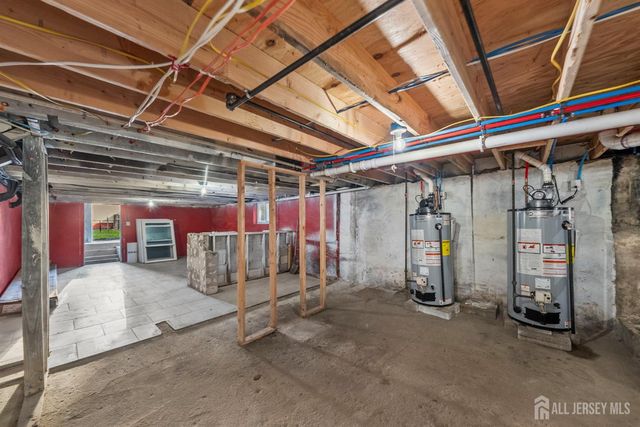 33 Obert Street, South River, NJ 08882