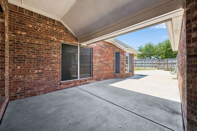 1305 Stanford Drive, Rockwall, TX 75087