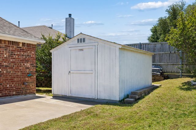 1305 Stanford Drive, Rockwall, TX 75087