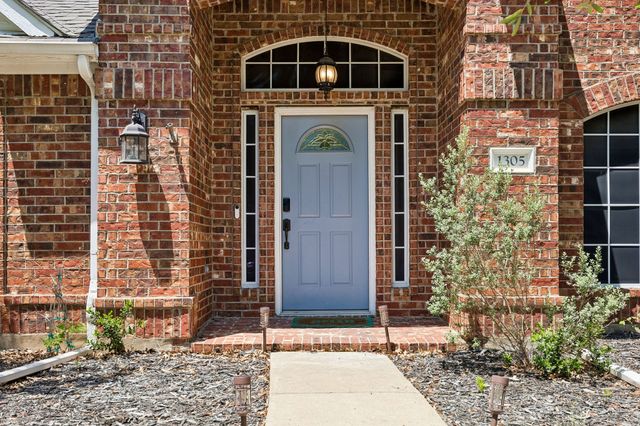 1305 Stanford Drive, Rockwall, TX 75087