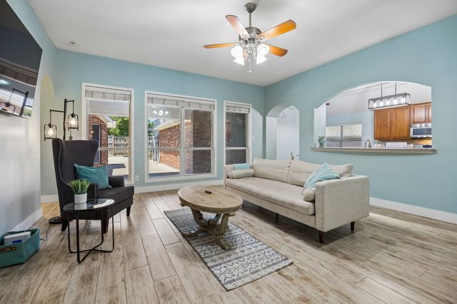 1305 Stanford Drive, Rockwall, TX 75087