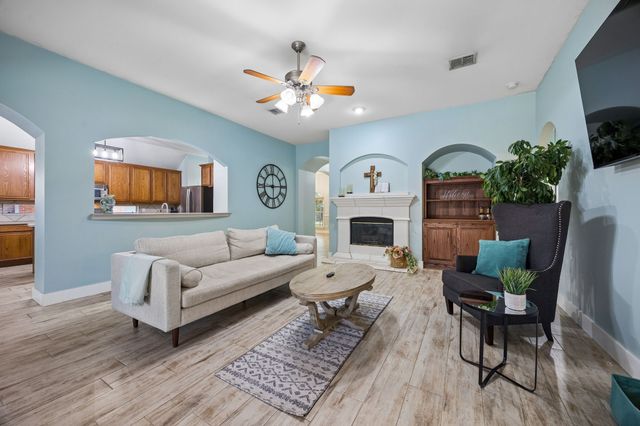 1305 Stanford Drive, Rockwall, TX 75087