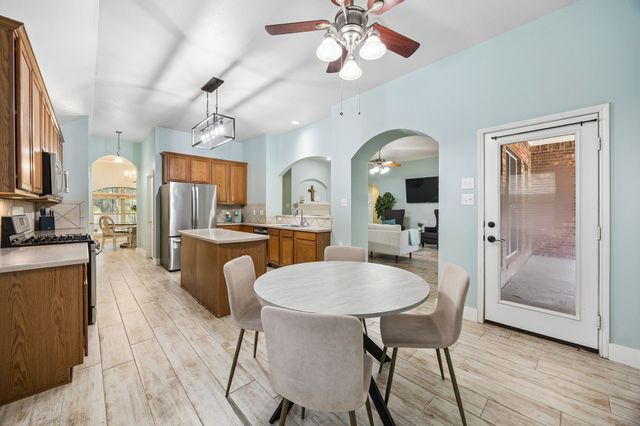 1305 Stanford Drive, Rockwall, TX 75087