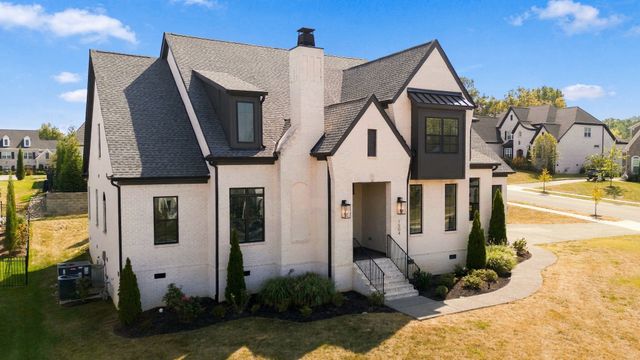 1504 Esplanade Dr, Nolensville, TN 37135
