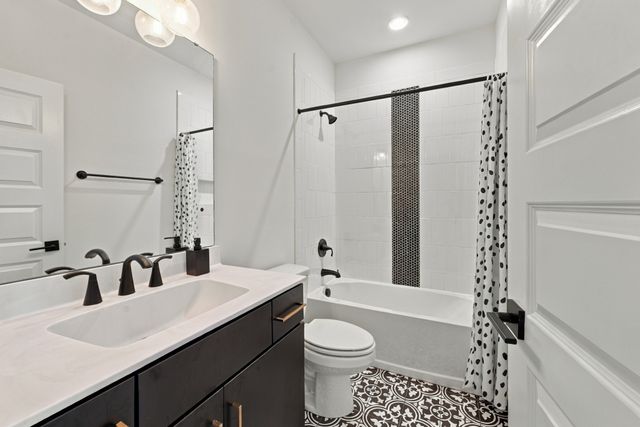 1504 Esplanade Dr, Nolensville, TN 37135