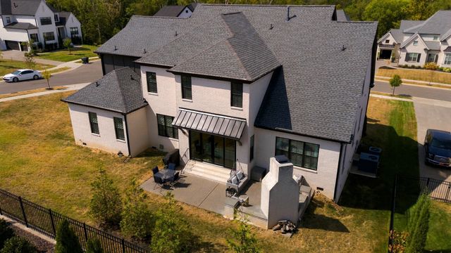 1504 Esplanade Dr, Nolensville, TN 37135
