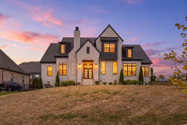 1504 Esplanade Dr, Nolensville, TN 37135